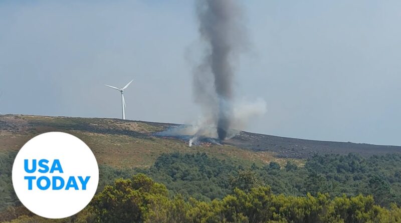 Wildfire north of Vila Real, Portugal forms towering 'smokenado' | USA TODAY