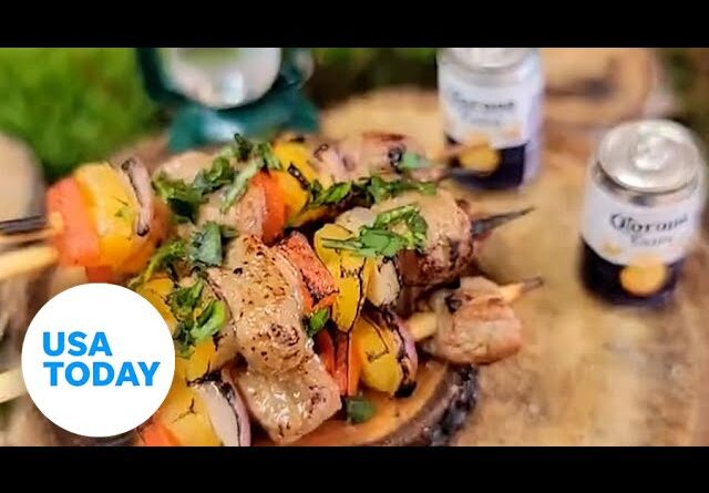 Guy gives 'small meals' a new meaning with tiny kabob skewer creations | USA TODAY