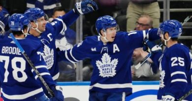 marner’s-point-streak-reaches-23-games-as-leafs-rout-ducks-–-cbc-sports